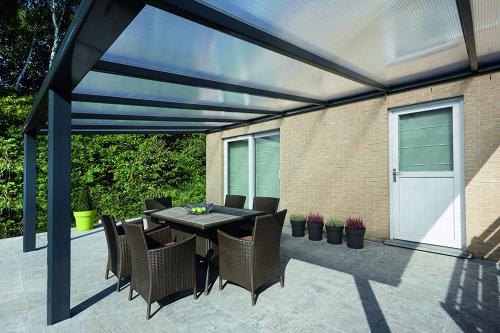 hliníková pergola SKYLUX CLIMALUX 5,0 x 3,5 m antracit + čirý PC